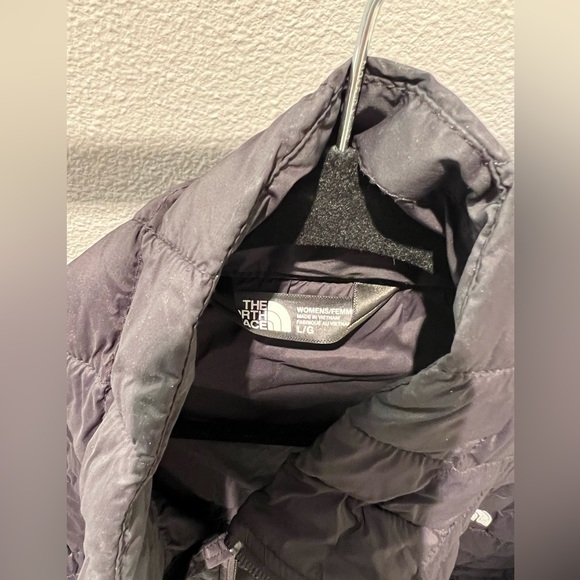 Women’s The North Face Thermoball Jacket - Picture 4 of 5